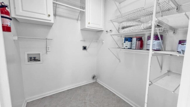 Building Photo - 3713 Mulligan Rd