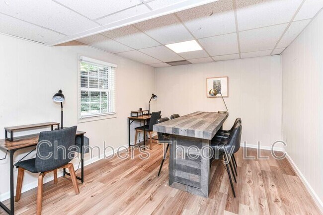 Building Photo - 4706 8th Rd S