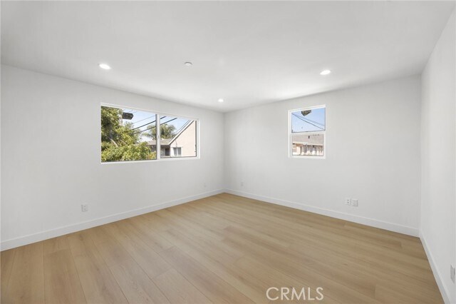 Building Photo - 4513 Rosewood Ave