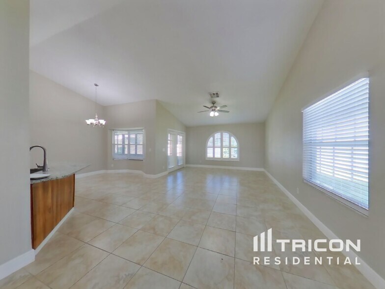 Building Photo - 12895 Downstream Cir