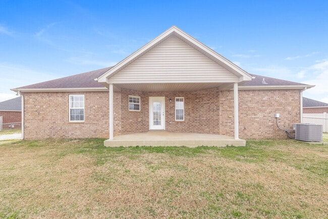 Building Photo - 107 Blythe Ct