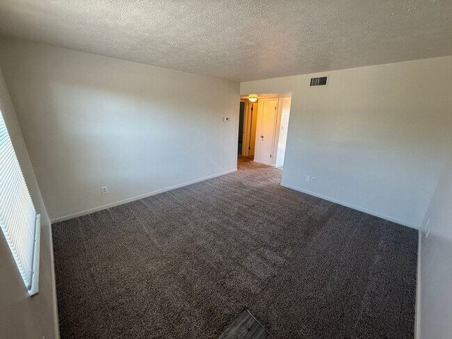 Building Photo - 4812 Cannon Ridge Dr