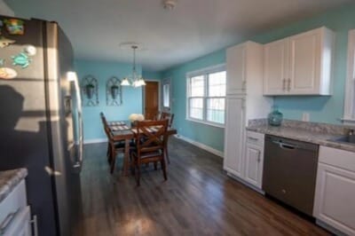 Building Photo - 22 E Garfield Ave