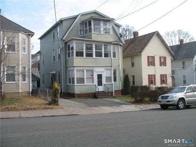 Building Photo - 166 Beaver St