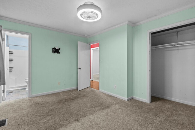 Building Photo - 214 Manchester Rd