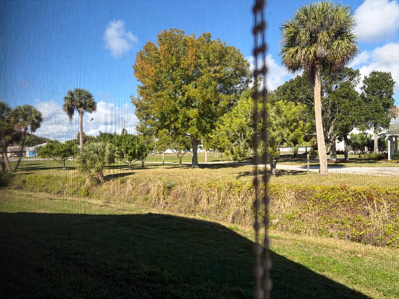 Building Photo - 340 Quail Dr