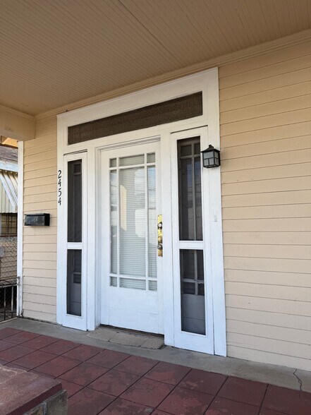 Building Photo - 2454 N Derbigny St