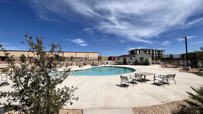 Building Photo - 6230 Winding Wy