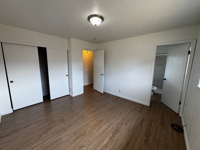 Building Photo - 3525 Tracey Ct