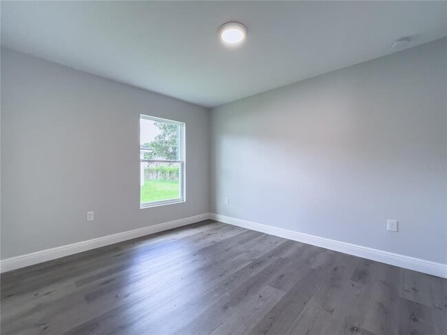 Building Photo - 608 Cougar Blvd
