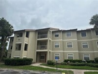 Building Photo - 3016 Parkway Blvd