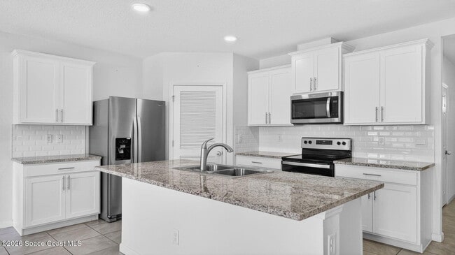 Building Photo - 7114 Topaz Dr