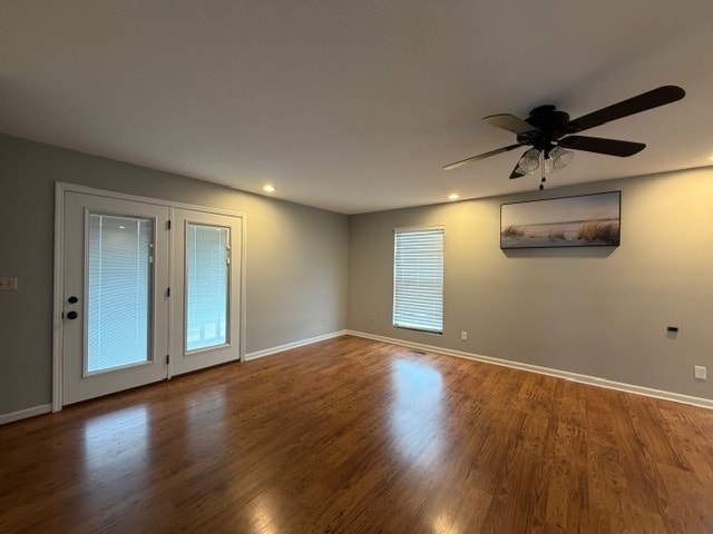 Building Photo - 500 Wren Dr