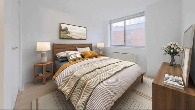 Primary Photo - 475 9th Ave