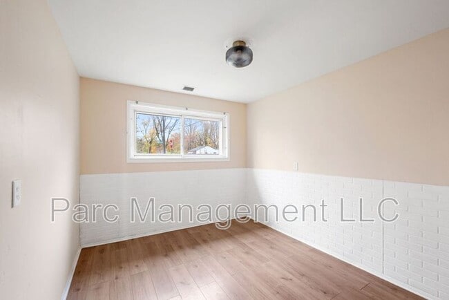 Building Photo - 15914 Dacosta St