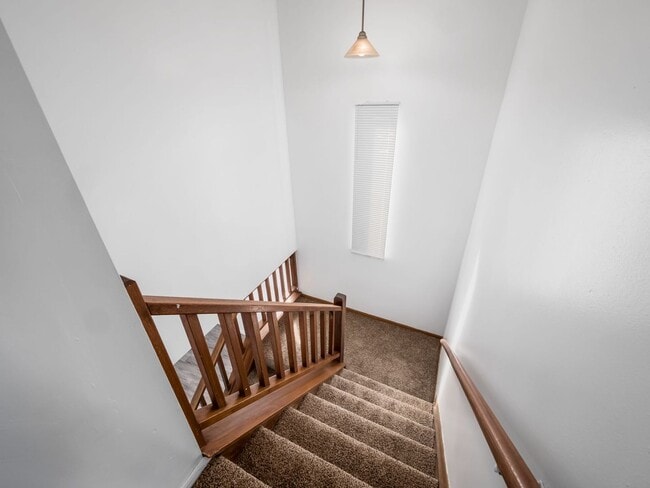 Building Photo - Duke Phillip