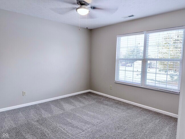 Building Photo - 12381 E 131st St