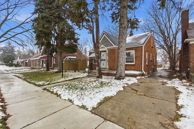 Building Photo - 18709 Runyon St