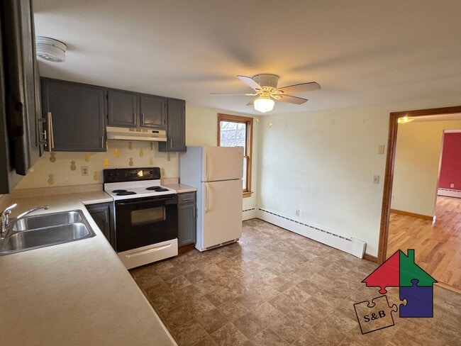 Building Photo - 109 Maple St