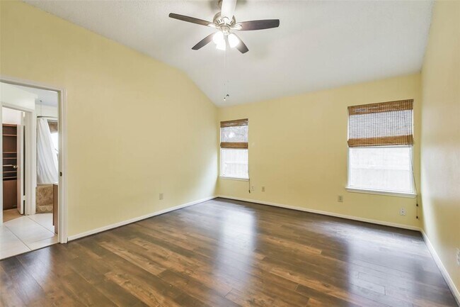 Building Photo - 10306 Wayward Wind Ln