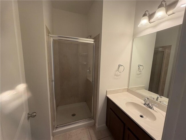 Building Photo - 325 Cranbrooke Cir