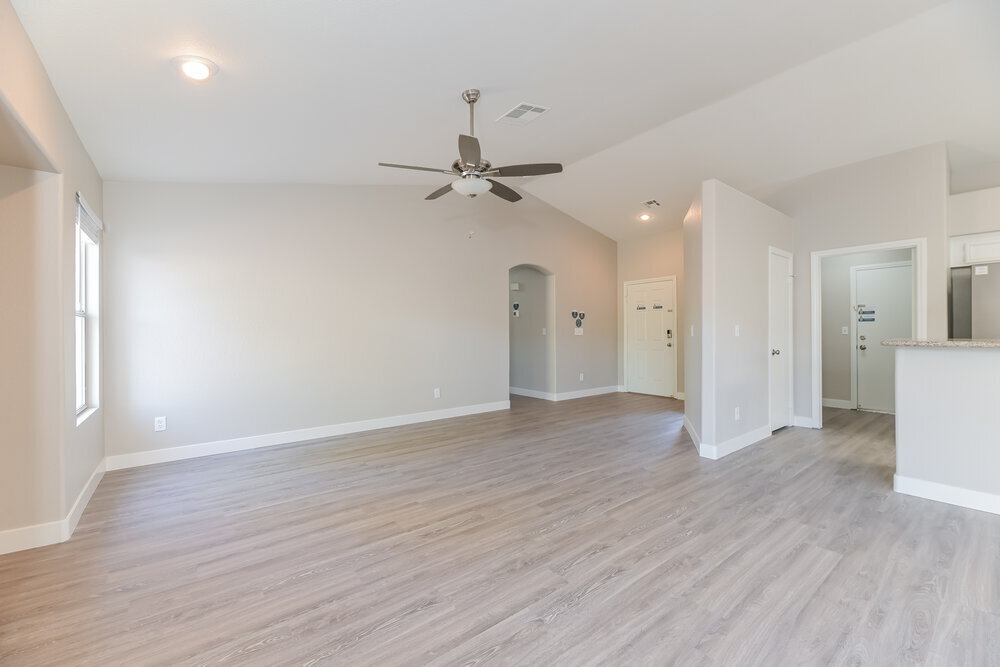 Building Photo - 118 Sugarbush Ln