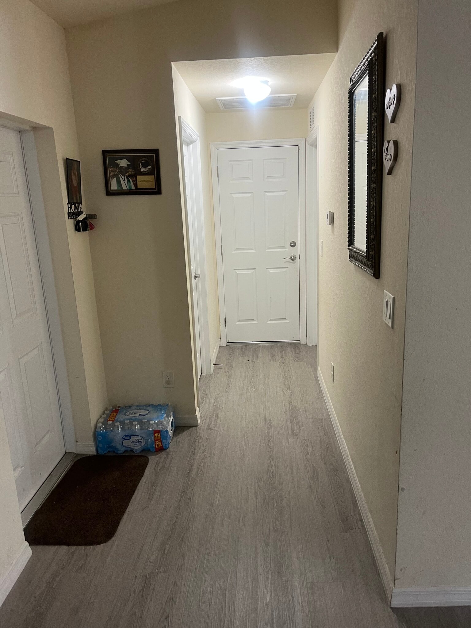 Building Photo - 2054 Detroit Dr