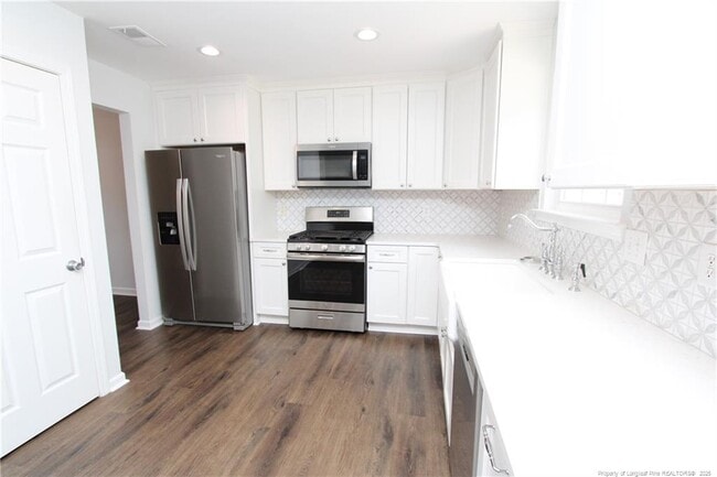 Building Photo - 105 Sturminster Dr