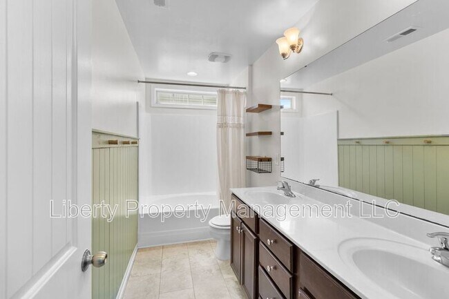 Building Photo - 69 Taplow Trail