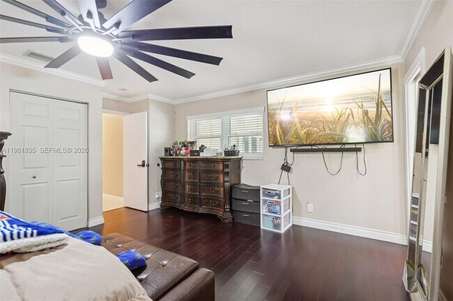 Building Photo - 11573 NW 39th Pl