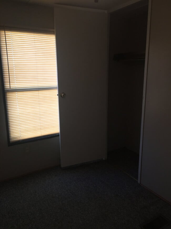 Building Photo - 3 BR | 2 BA Mobile Home in Goldsboro *Patetown Rd location*