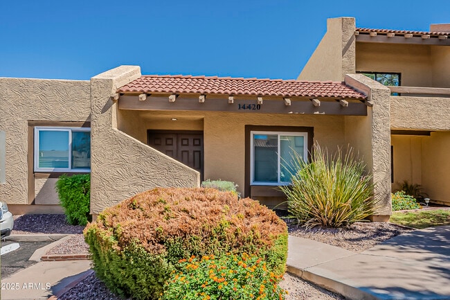 Building Photo - 14420 N 57th Dr