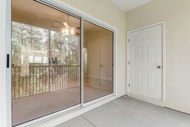 Building Photo - Beautiful 3BR/2BA Condo in Gated Stoney Creek – Close to Amelia Island