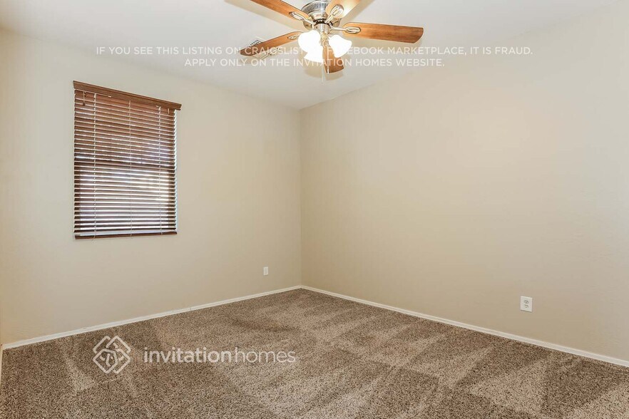 Building Photo - 17682 W Cavedale Dr