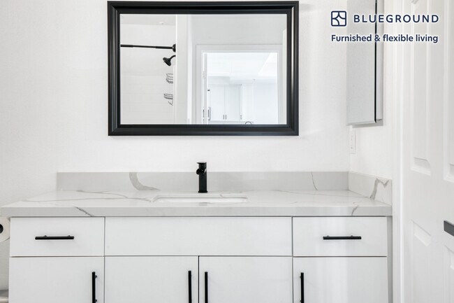 Building Photo - 2820 Sawtelle Blvd