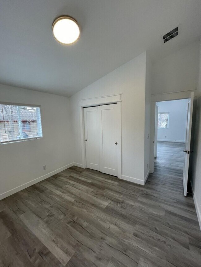 Building Photo - Charming Olde Town Arvada Home!