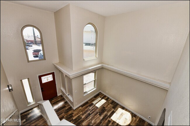 Building Photo - 3413 Tea Rose Pl