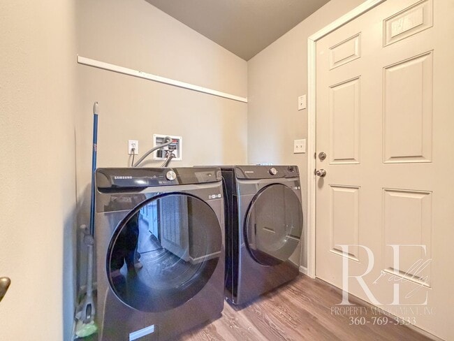 Building Photo - Newer Home with Water Views on D Street – Available Now!