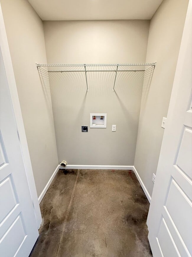 Building Photo - Brand New UTown Duplex – 2 Bed, 1 Bath