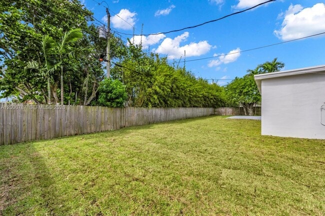 Building Photo - 8760 SW 83rd St