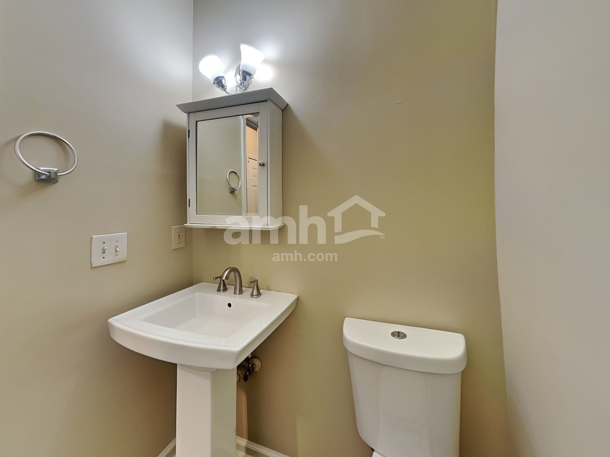 Building Photo - 3202 Davenport Park Ln