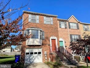 Building Photo - 427 Carrollton Dr