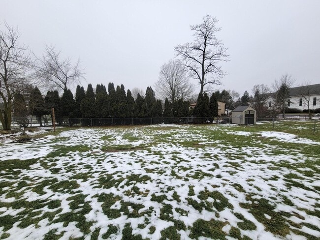 Building Photo - 3539 East St