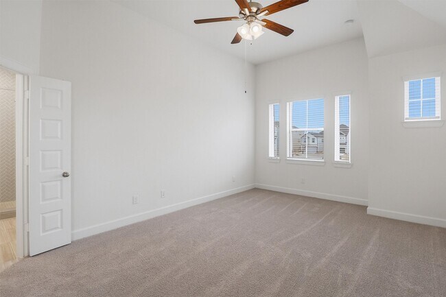 Building Photo - 11404 Irish River Dr