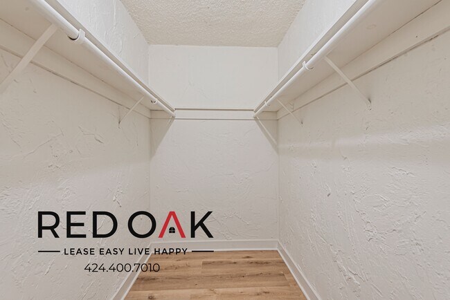 Building Photo - 11173 Charnock Rd