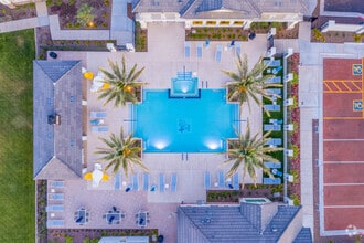 Building Photo - Vistoria At Stadium