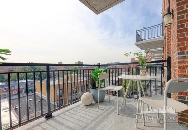 Building Photo - 0 bedroom in FLUSHING NY 11354