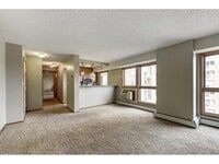 Building Photo - 433 S 7th St