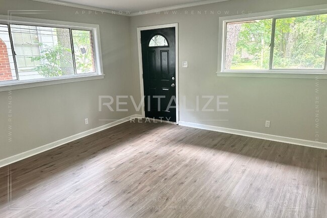 Building Photo - 2 Bed/1 Bath Home in Mobile! **Plus a FREE...