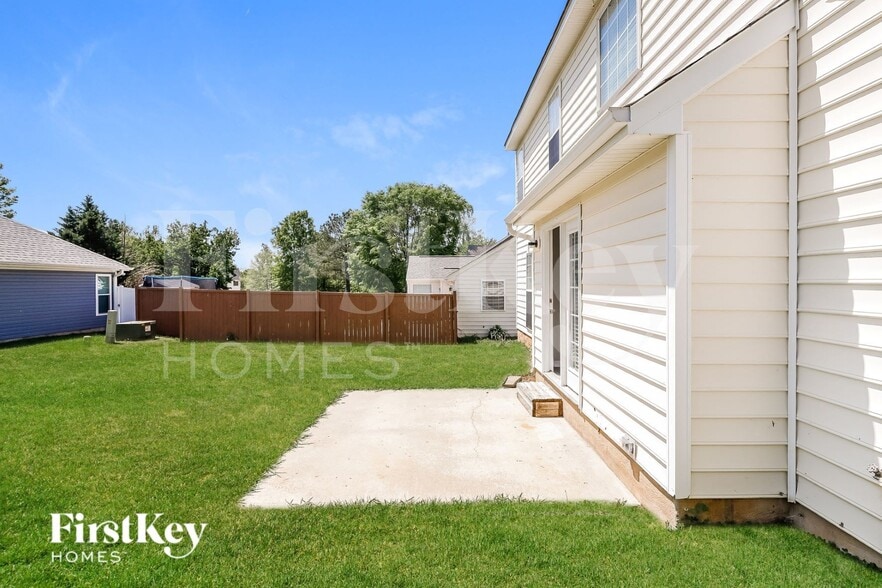 Building Photo - 6009 Amber Ct